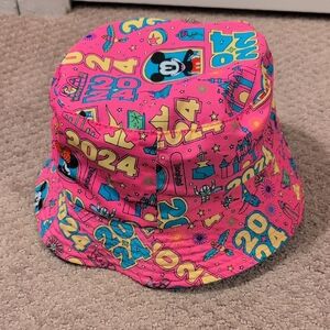 Disneyland Resort 2024 Graphic Bucket Hat NWT